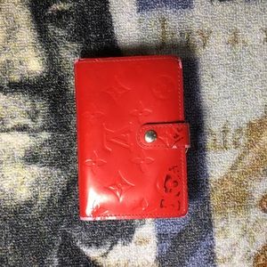 Louis Vuitton vernis French purse